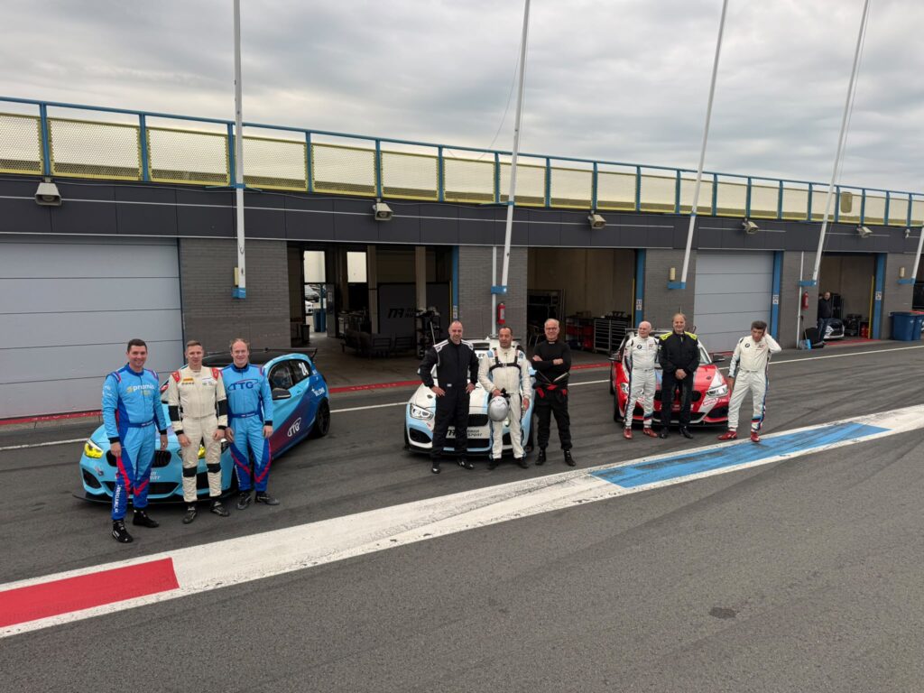 8 uurs race DNRT op assen met Niemann autosport